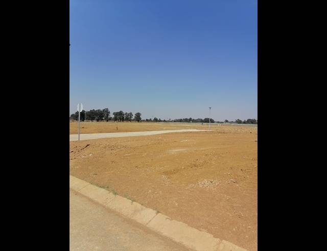 240M² VACANT LAND FOR SALE IN SHARON PARK